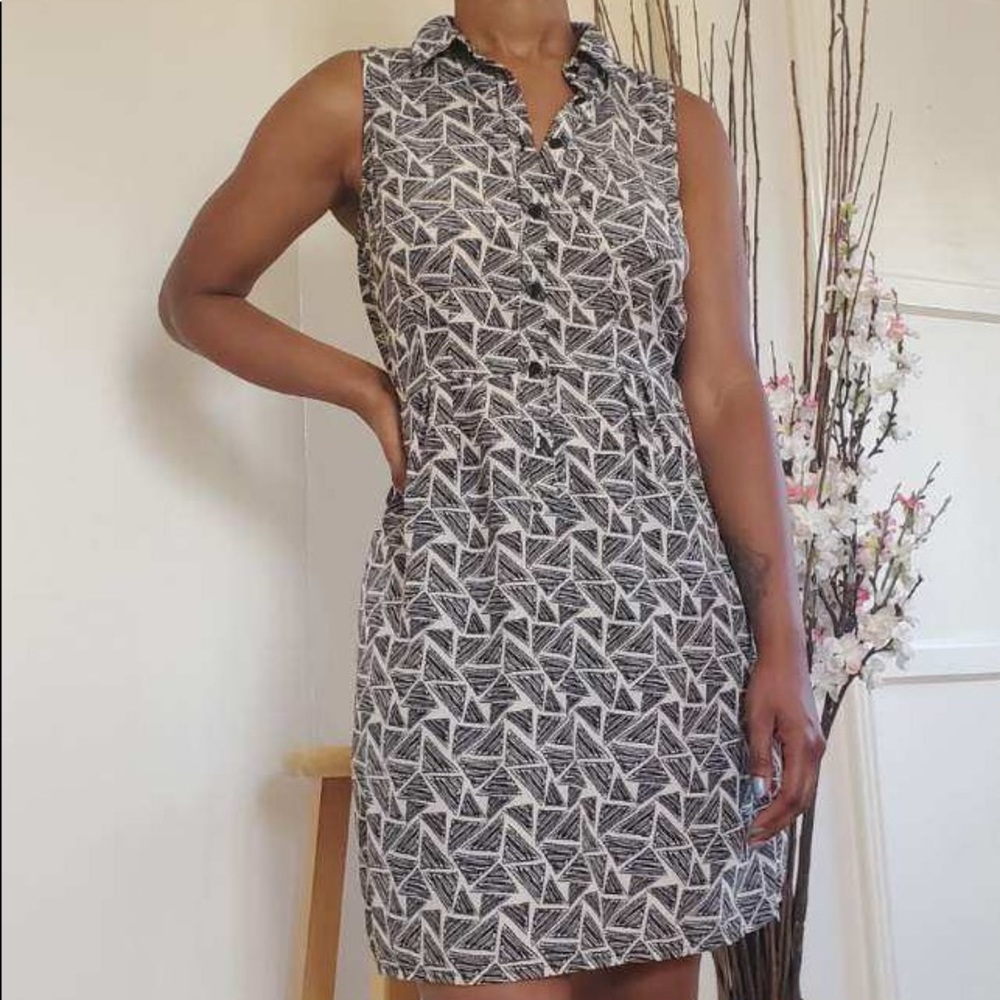 By & By Collared Triangle Pattern Dress Medium
